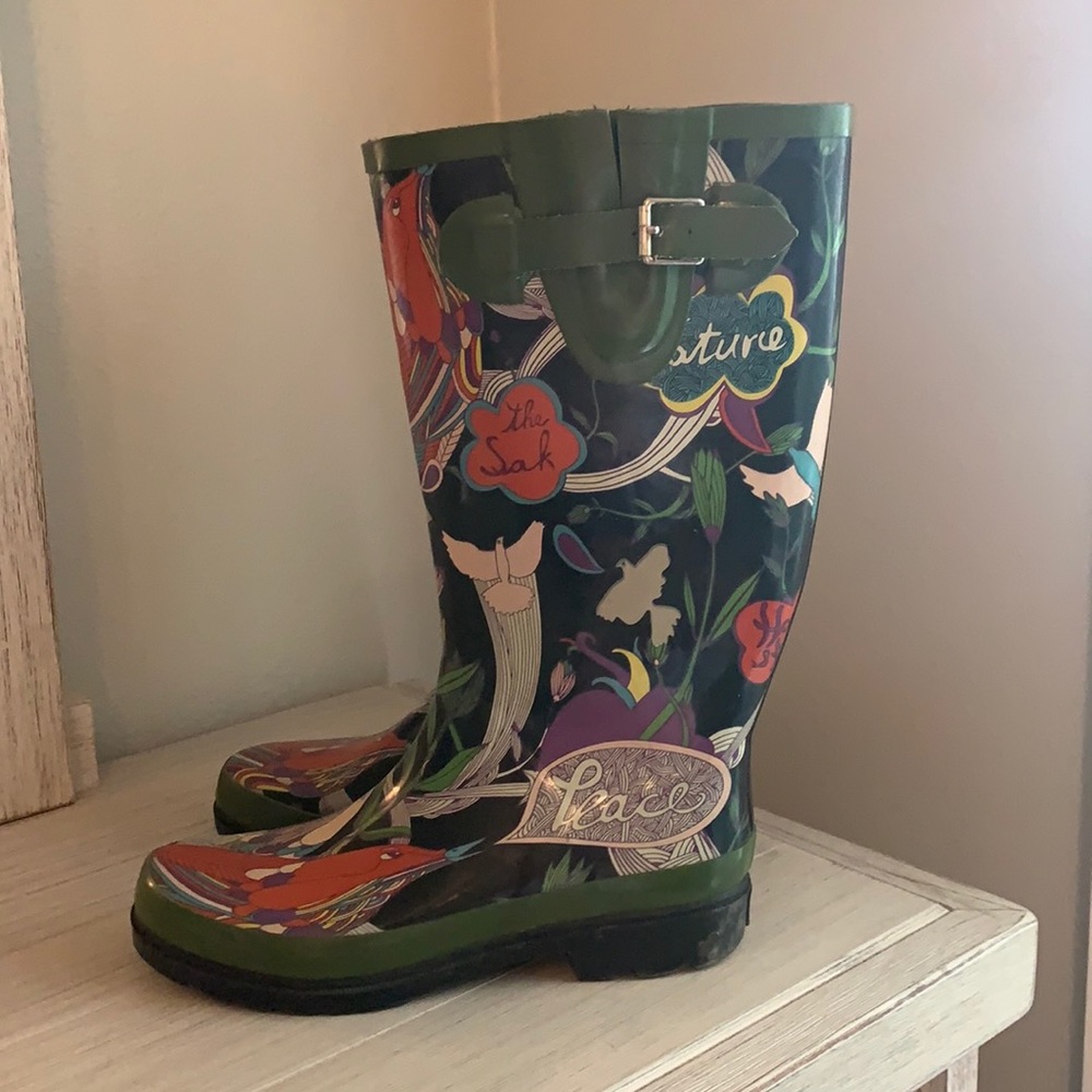 Fun tall rain boots!